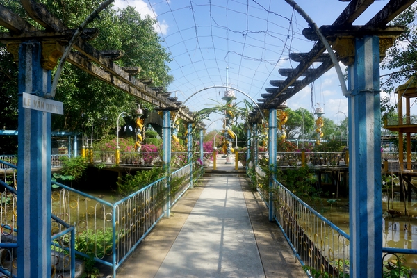 Delta Mekongu - Wyspa Cồn Phụng - Świątynia religii kokosa